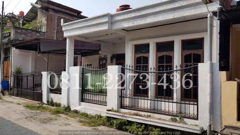 dijual rumah cipageran