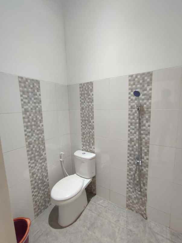 dijual rumah cisaranten kulon