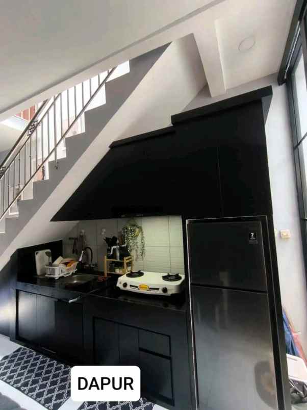 dijual rumah cisasawi cihanjuang