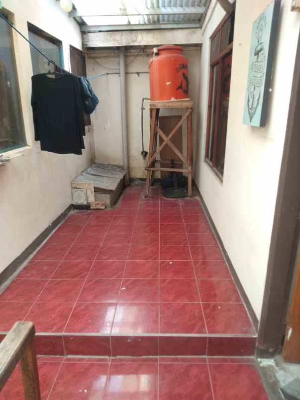 dijual rumah cisitu indah sayap dago