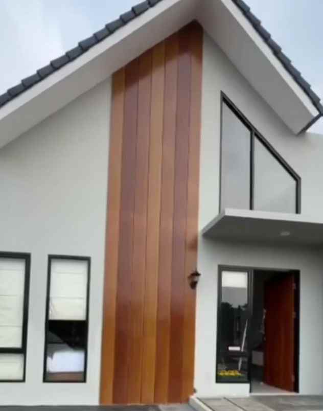 dijual rumah citra swarna tembong