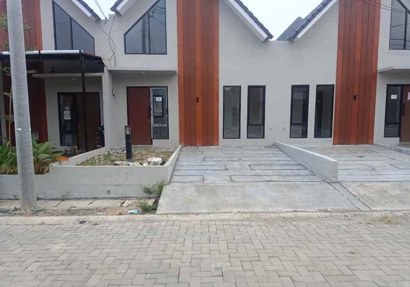 dijual rumah citra swarna tembong