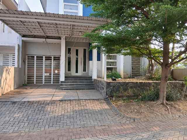 dijual rumah citraland surabaya