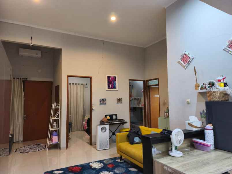 dijual rumah cluster cherryfield