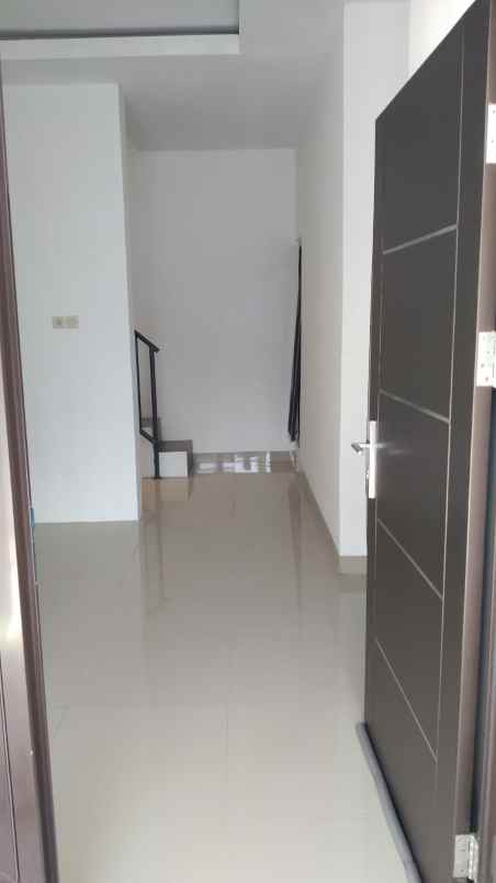 dijual rumah cluster galeri buahbatu