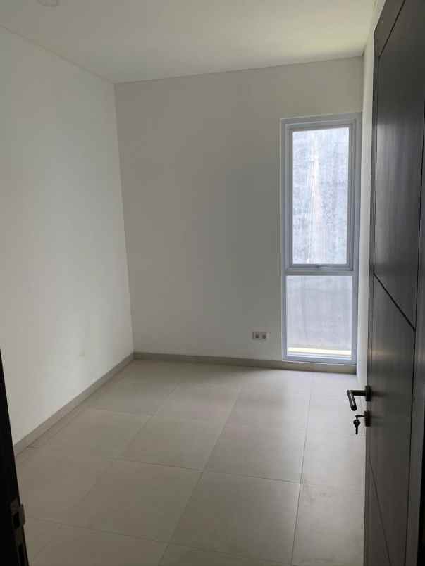 dijual rumah cluster mustika residence