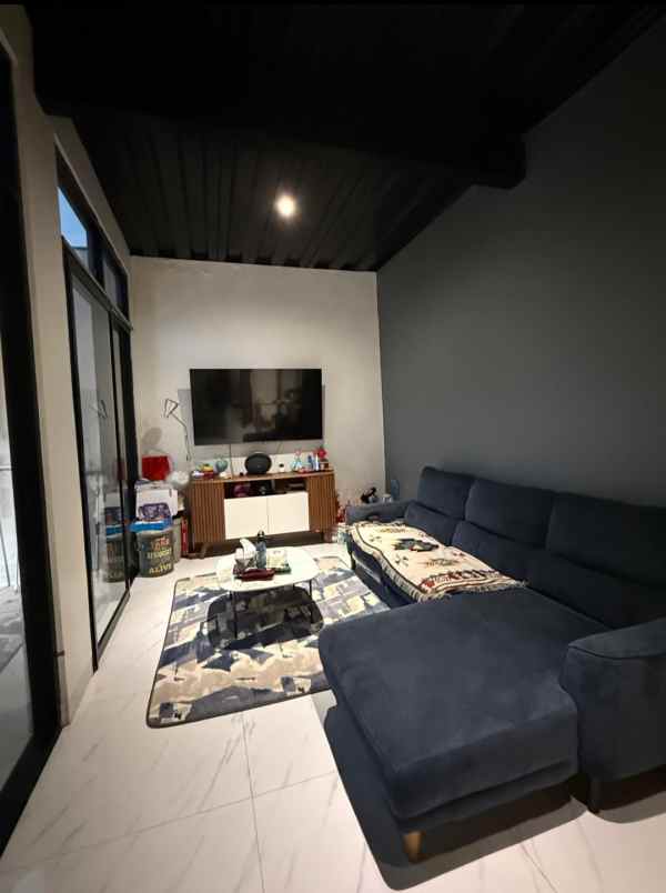 dijual rumah cluster shinano jgc