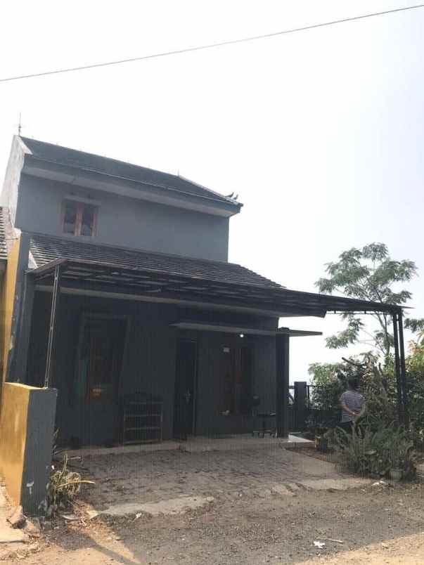 dijual rumah cluster sunrise hill