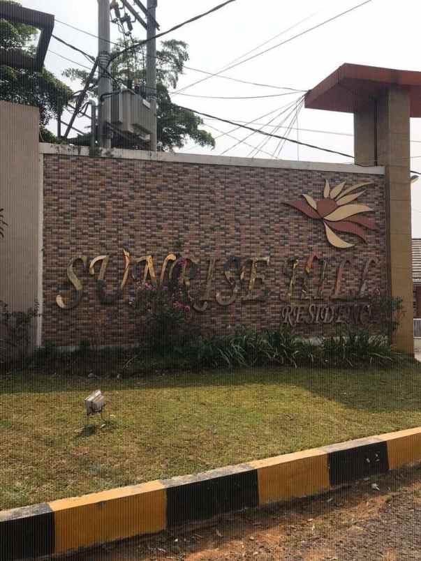 dijual rumah cluster sunrise hill