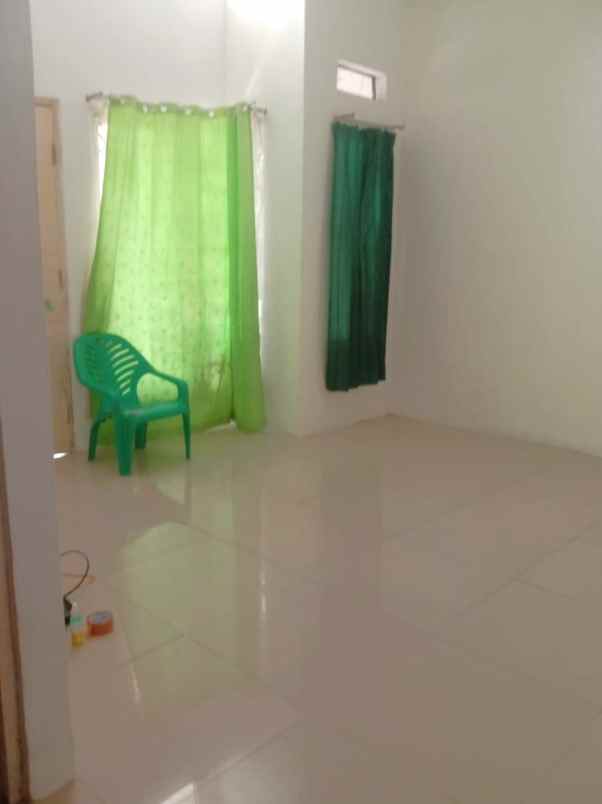 dijual rumah cluster taman cilandak