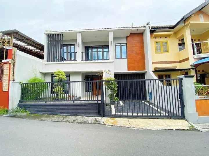 dijual rumah condongcatur depok sleman