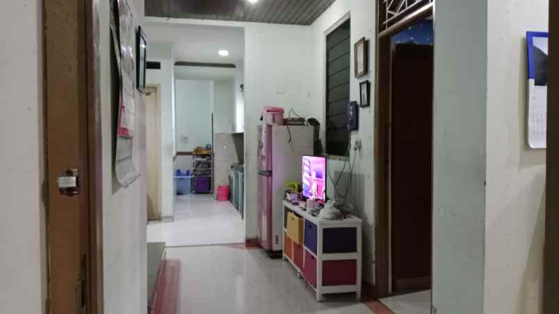 dijual rumah dan kost