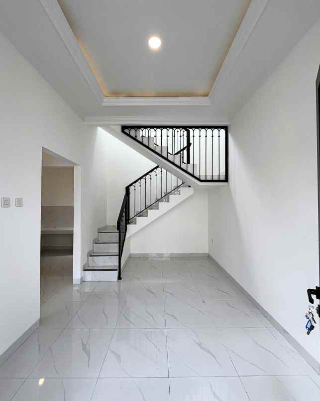 dijual rumah dekat alun alun gdc depok