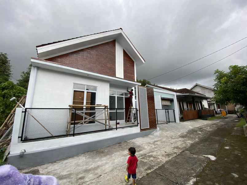 dijual rumah dekat rsud sleman