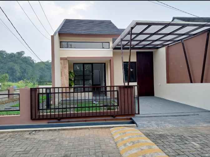 dijual rumah dekat taman mekarsari cibubur