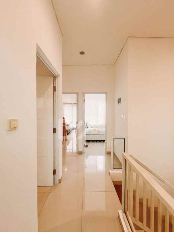 dijual rumah di graha bintaro