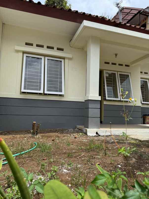 dijual rumah di griya asri cahaya cipageran cimahi