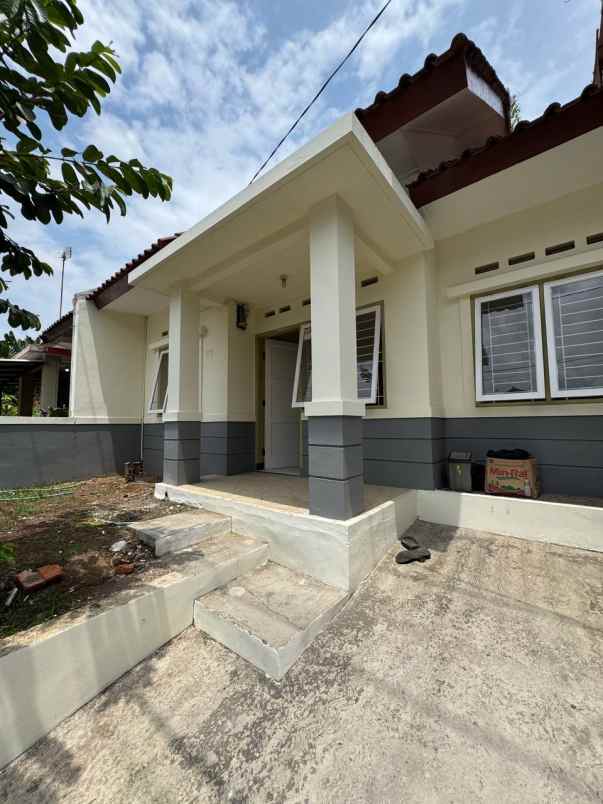 dijual rumah di griya asri cahaya cipageran cimahi