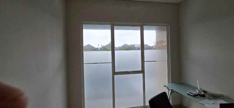 dijual rumah di jakarta garden city