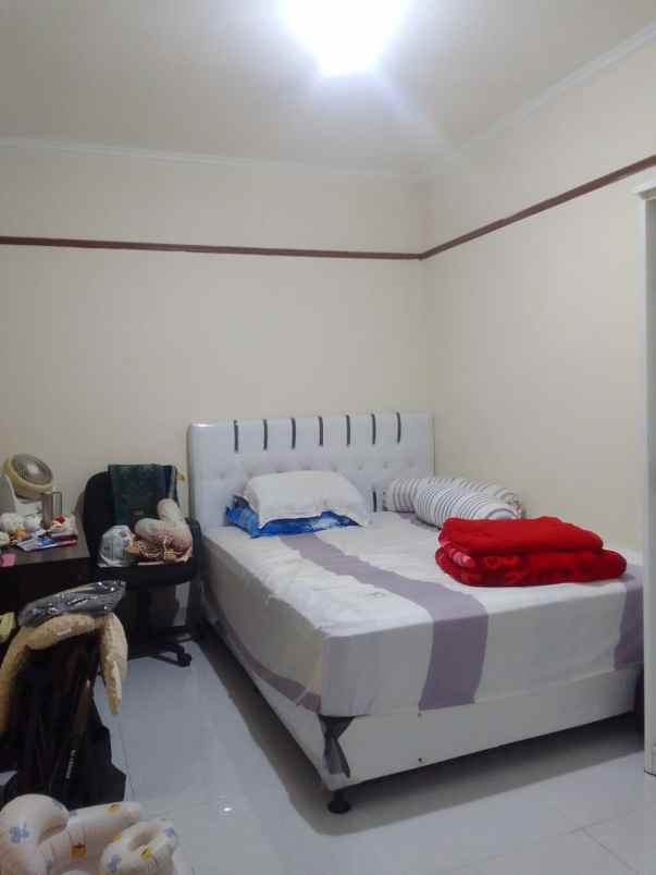 dijual rumah di jual rumah di komplek