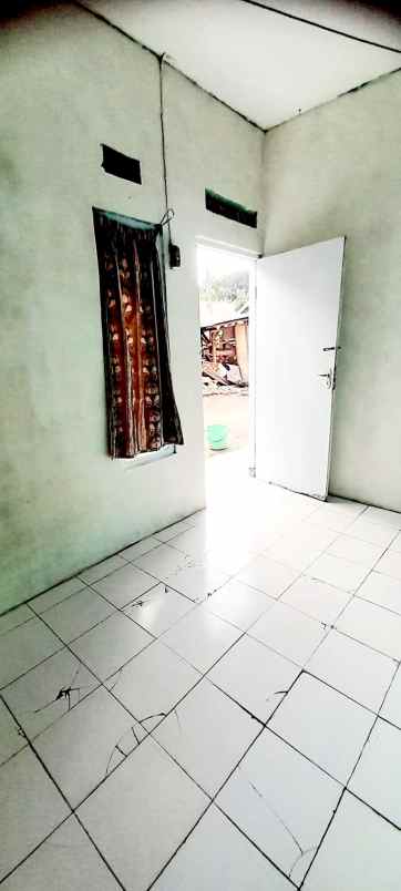 dijual rumah di kp sukadamai tanah sareal bogor