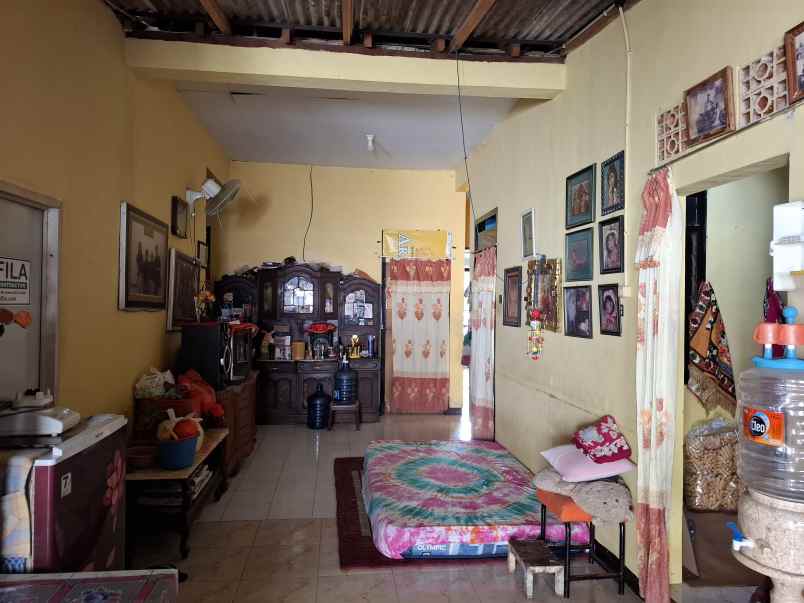 dijual rumah di perumahan griya mangli indah jember