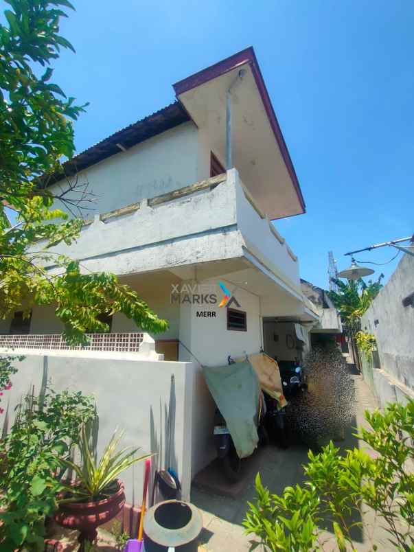 dijual rumah di pusat kota jl petemon sawahan