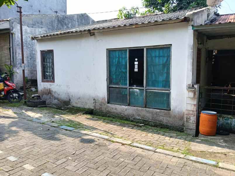 dijual rumah di sinar surya sinar waluyo semarang