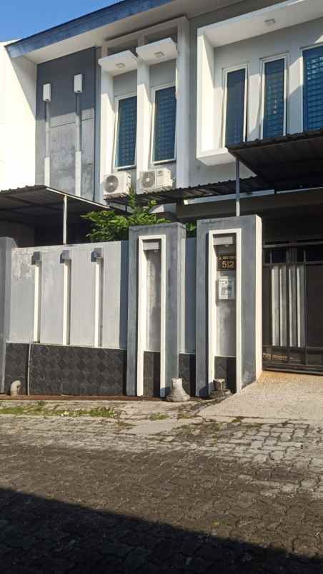 dijual rumah di sinar waluyo semarang