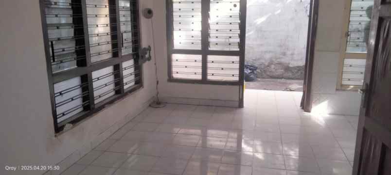 dijual rumah dijual rumah di jl petojo