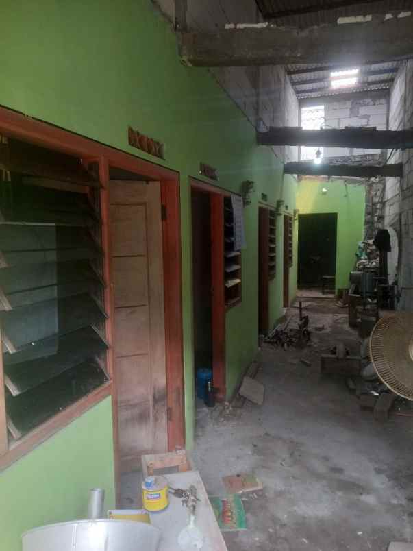 dijual rumah dijual rumah di sememi