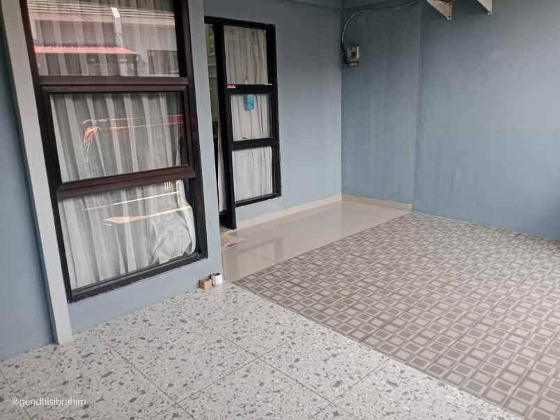 dijual rumah diover kredit rumah di