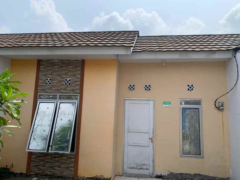 dijual rumah diover kredit rumah di