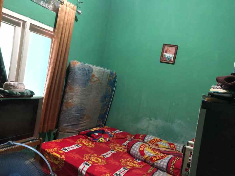 dijual rumah diover kredit rumah semi