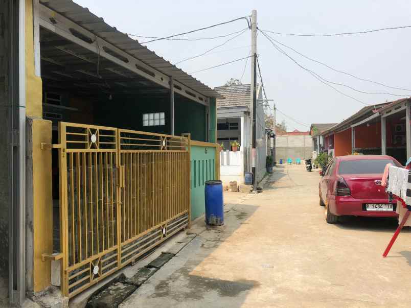 dijual rumah diover kredit rumah semi