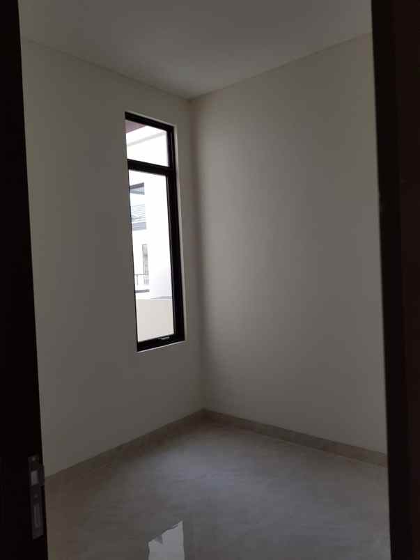 dijual rumah enchanta lavon 1 cikupa tangerang