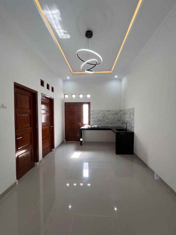 dijual rumah gamping