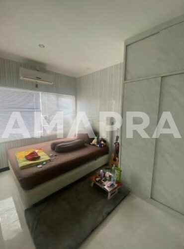 dijual rumah gatsu timur