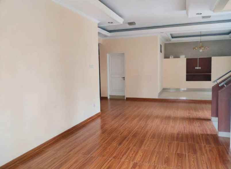 dijual rumah gegerkalong hilir ciwaruga