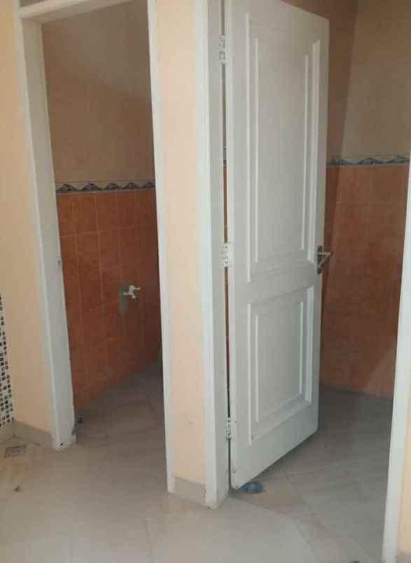 dijual rumah gegerkalong hilir ciwaruga