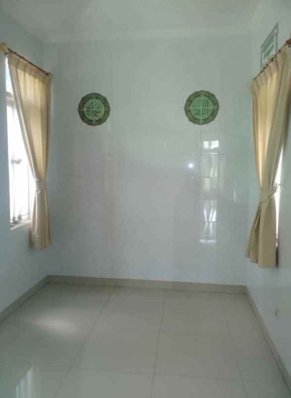 dijual rumah gegerkalong hilir ciwaruga