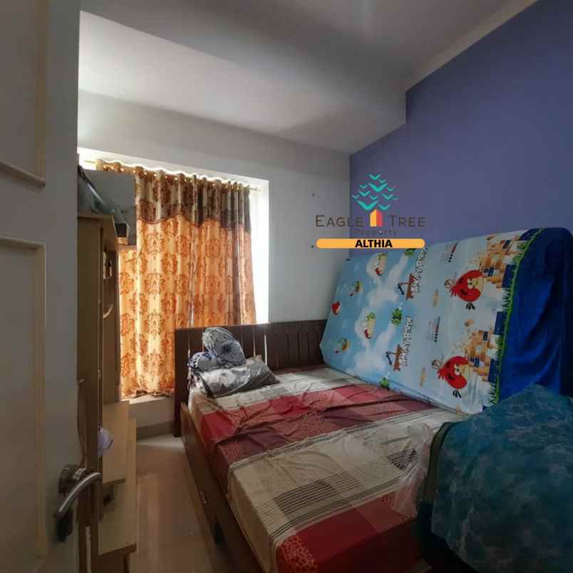 dijual rumah graha raya