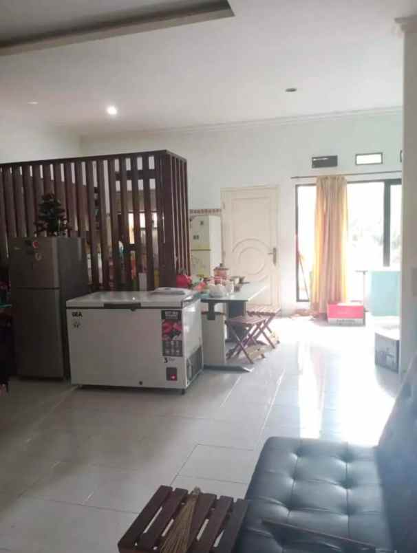 dijual rumah graha raya bintaro