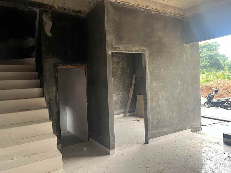 dijual rumah grand depok city kota depok