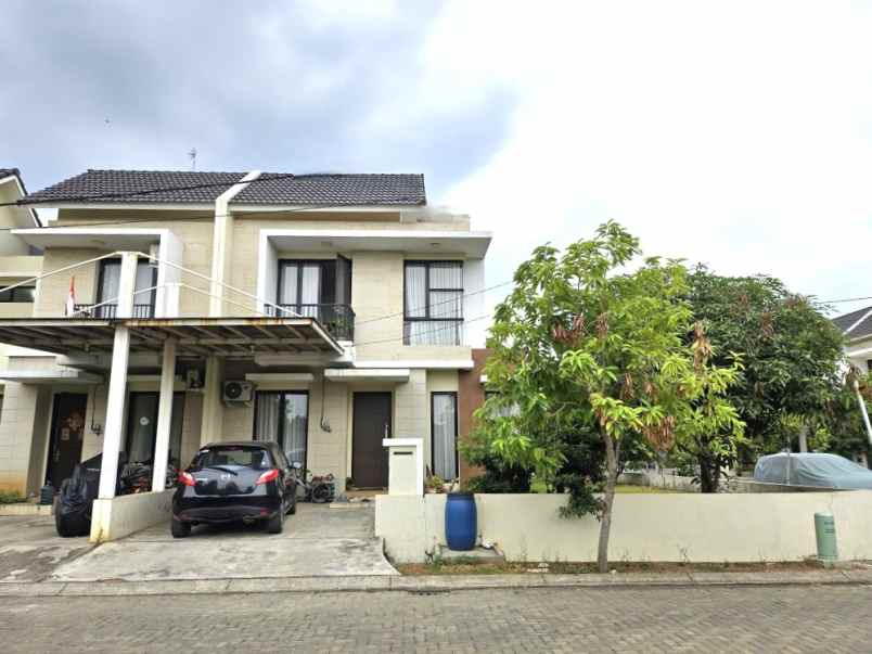 dijual rumah green ara residence kota