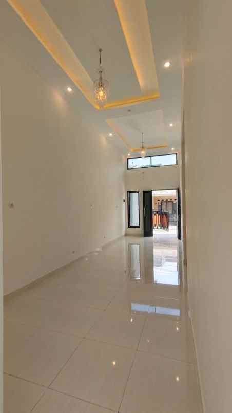 dijual rumah griya loka bsd city tangsel