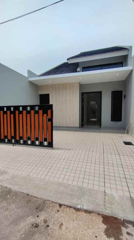 dijual rumah griya loka bsd city tangsel