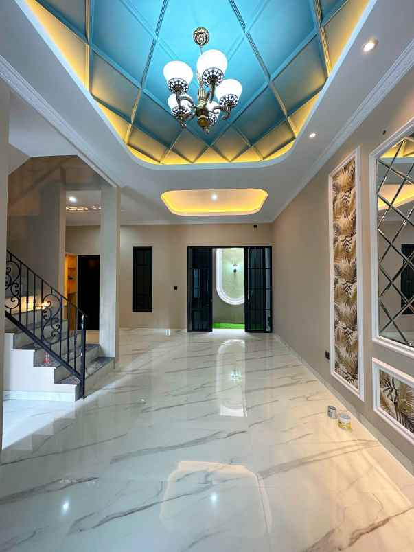 dijual rumah jagakarsa