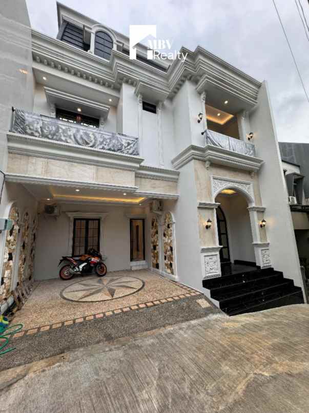 dijual rumah jagakarsa jakarta selatan