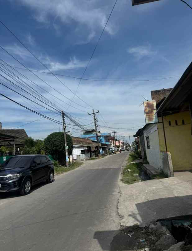 dijual rumah jalan alumunium 1 krakatau